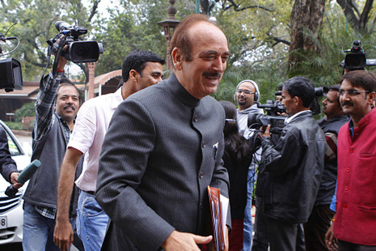 Ghulam Nabi Azad compares RSS with Islamic State, BJP fumes