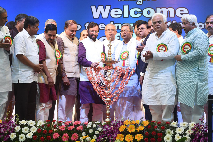 IIT-Dharwad Inaugurated by Prakash Javadekar - News18