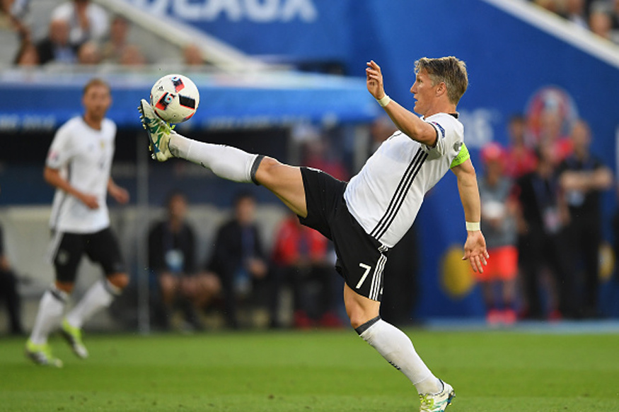 Brazil's Santos Confirm Interest In Bastian Schweinsteiger