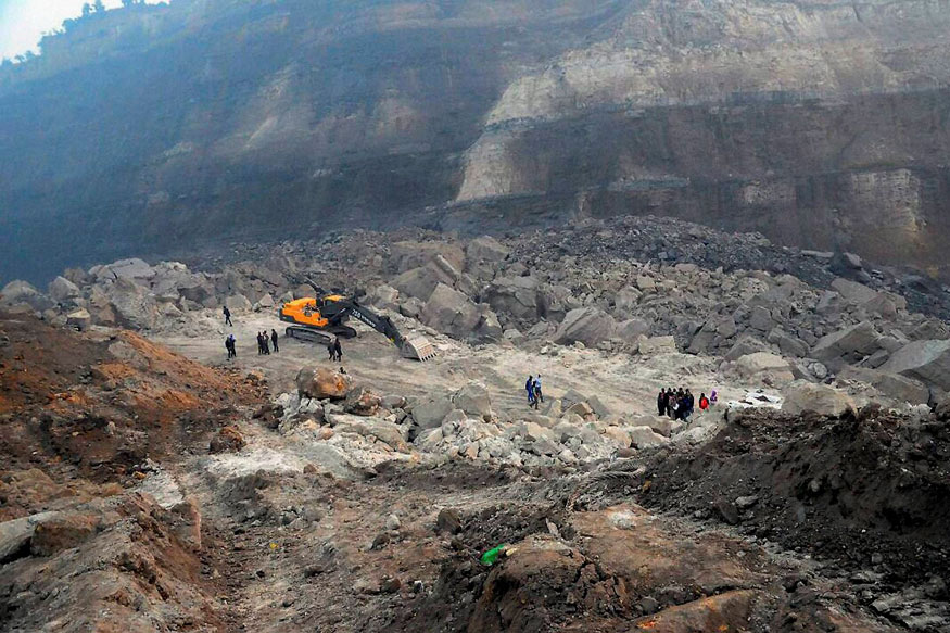 Rs 35,000 Crore Illegal Mining Cases Being Buried Quietly In Karnataka