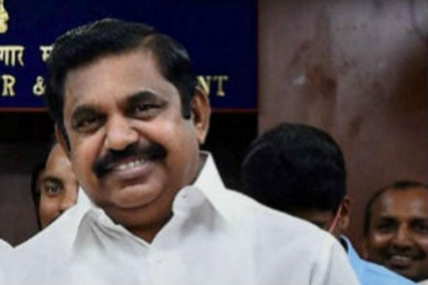 In 10-Min Meet With Guv, Palaniswami Stakes Claim to Become TN CM