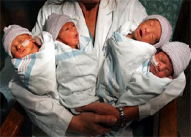 Women Gives Birth To Sextuplets 87