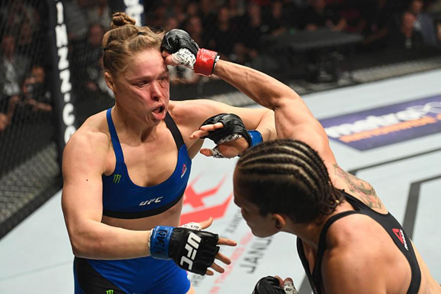 Ronda Rousey Loses UFC Title Fight to Amanda Nunes in 48 Seconds
