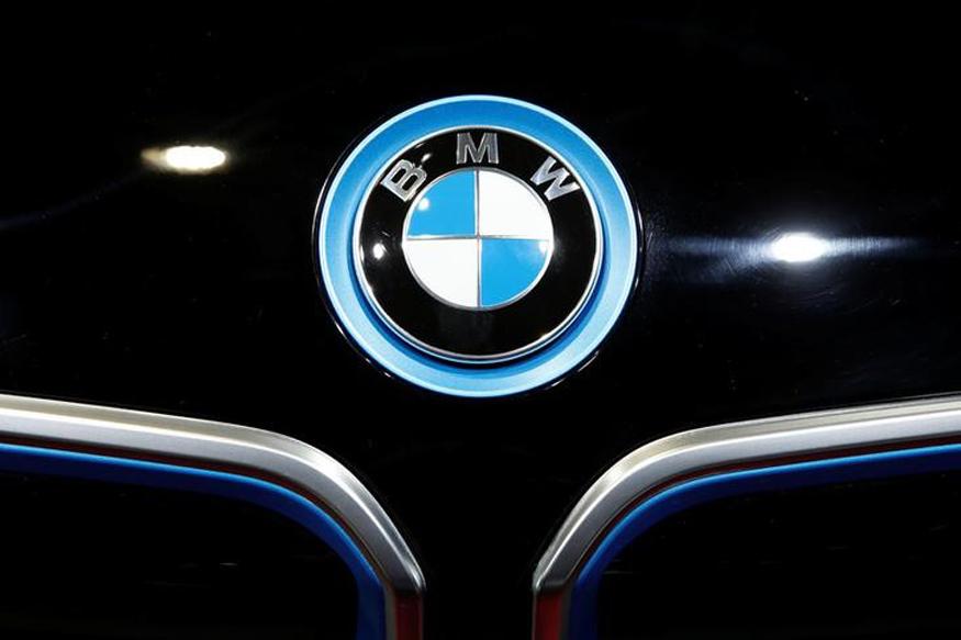 BMW Wins Case Against Chinese Clothing Companies Over Copying of Logo